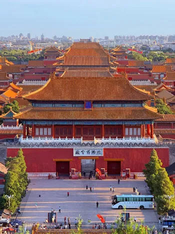 Wanchun Pavilion overlooking the Forbidden City in Beijing